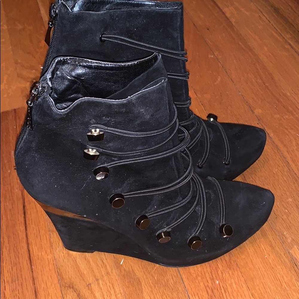 Bootie - Picture 4 of 4